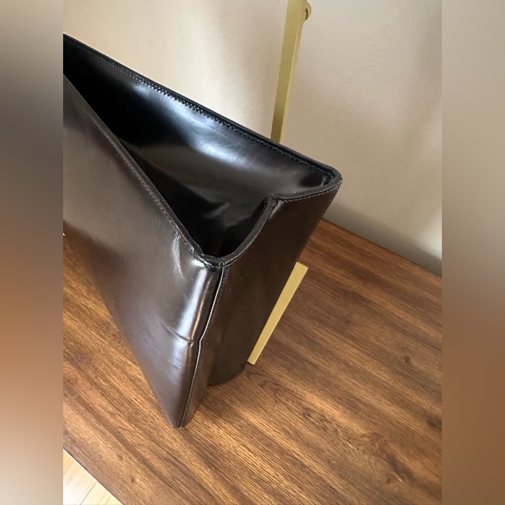 Gucci Tom Ford Era Vintage G Square Handbag - Picture 7 of 16